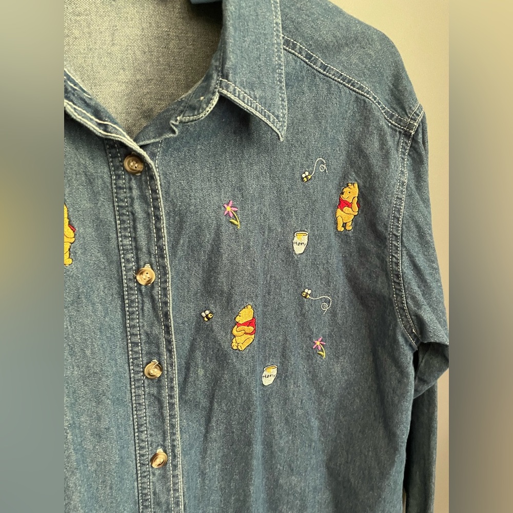 Vintage 90s Disney Pooh Bear Distressed Denim Jean Button Down Shirt Size Medium - Picture 2 of 5